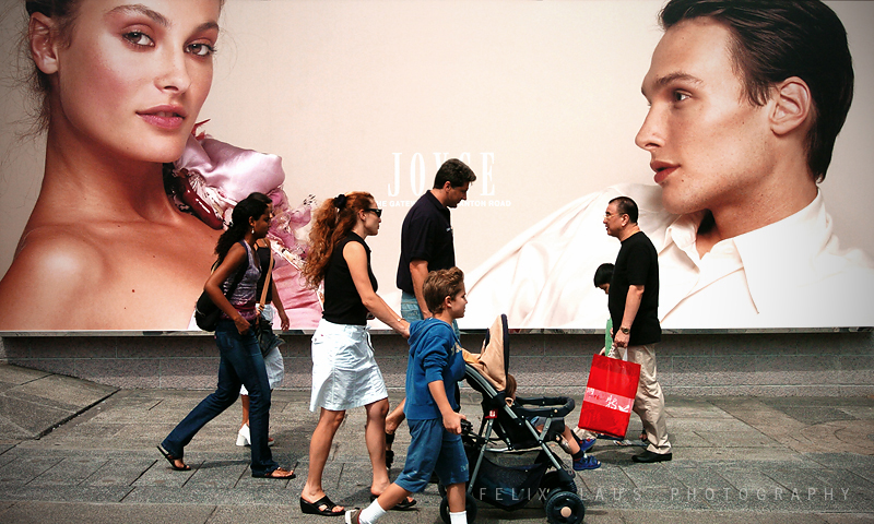 IMAGE: http://images1.fotop.net/albums/felixlau/life/DSC_1026.jpg