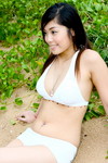 700yvette005