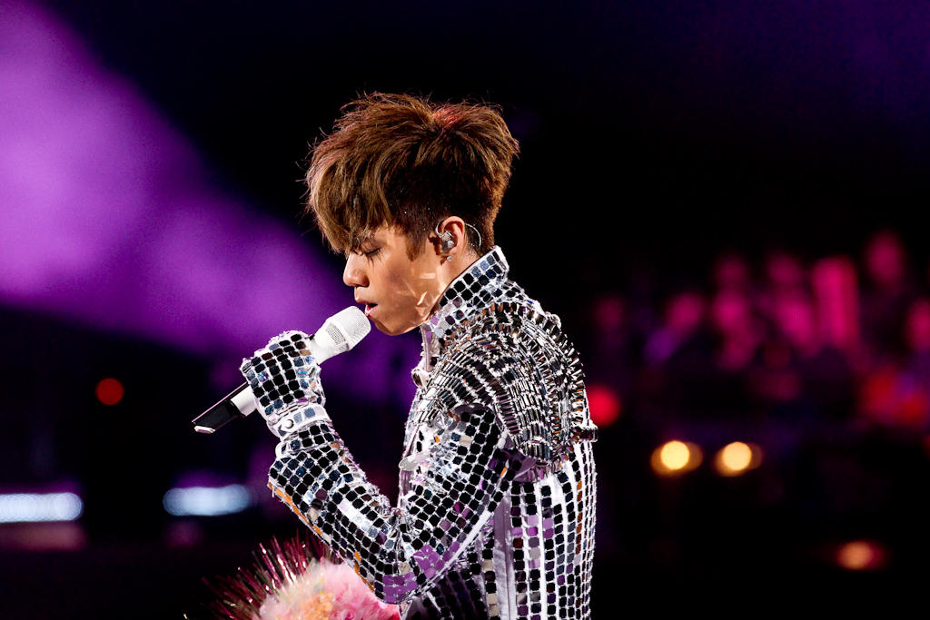  2010 .02.15  张敬轩 -轩动心弦 演唱会  - 作品发表